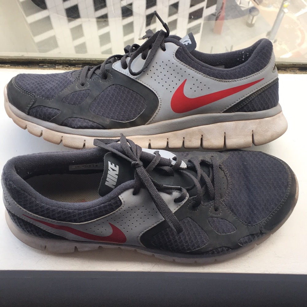 Nike men’s running shoes